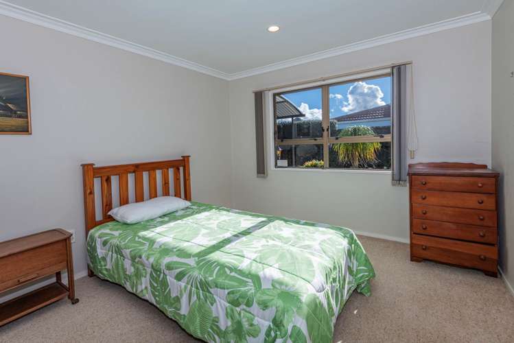 230 Fairway Drive Kamo_8