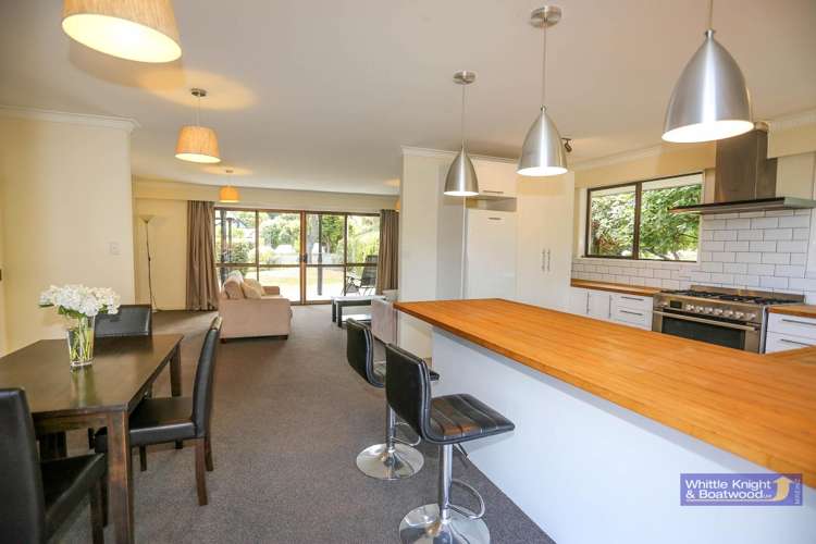 6 Holmcroft Court Cracroft_9