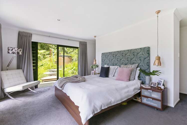 14 Eastvale Close Greenhithe_10