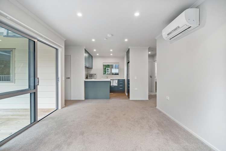 31 Ford Avenue Te Kamo_23