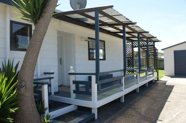 60 Awatapu Drive Whakatane_14