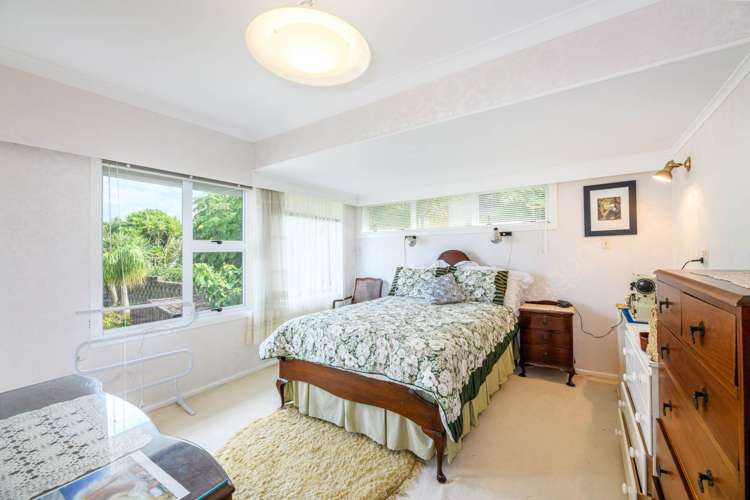 79 Seacliffe Avenue Narrow Neck_9