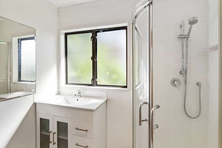 2/137 Great South Road Manurewa_6