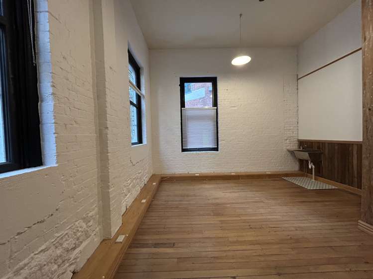 Office 4/82 Bond Street Dunedin Central_2