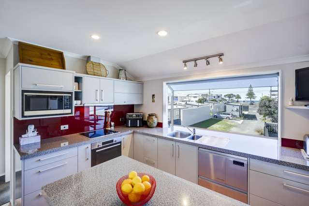 14/182 Charles Street Westshore_1