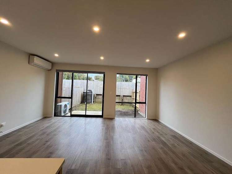 6 Te Rorea Lane Mount Roskill_5