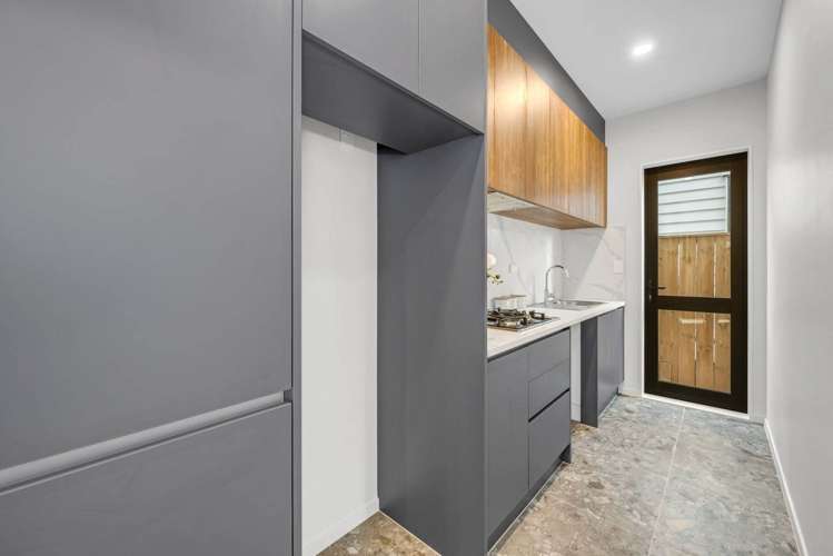 53 Koromeke Street Flat Bush_16