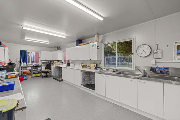 2228 South Eyre Road Eyrewell_11