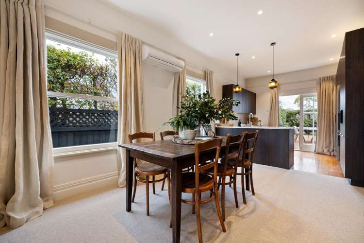 110 Office Road Merivale_7