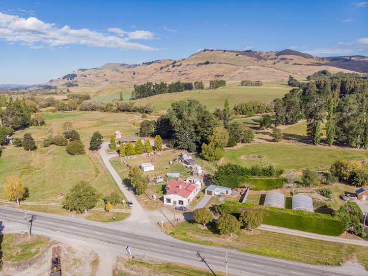 1561 Waimea Highway Gore Surrounds_15