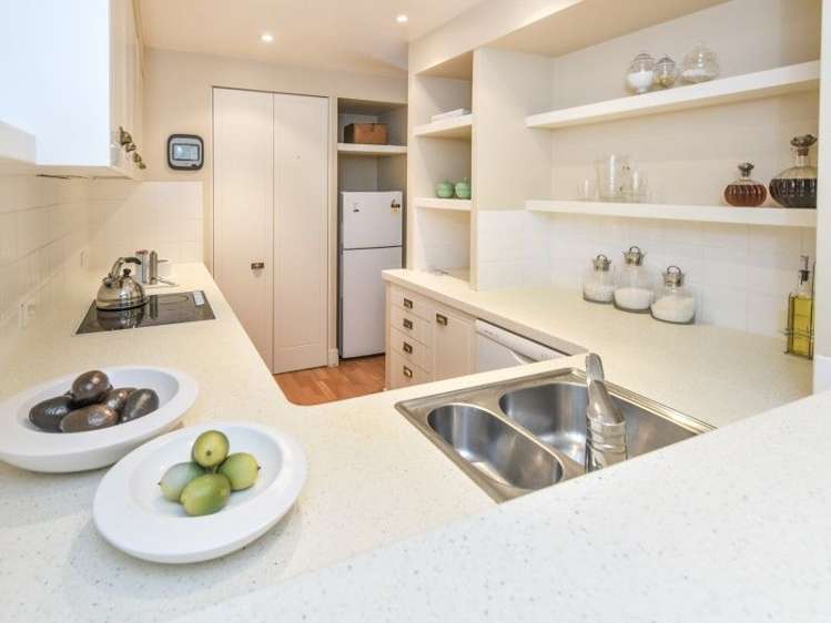 3b/18 Joseph Banks Terrace Remuera_10