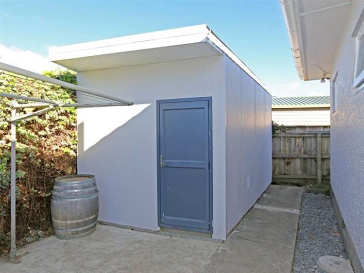 801 Maitland Crescent Mayfair_11