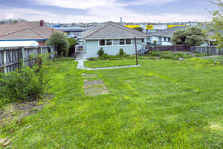 13 Hobbs Street Waimataitai_18