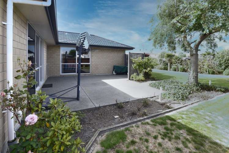 13 Orchard Grove Netherby_15