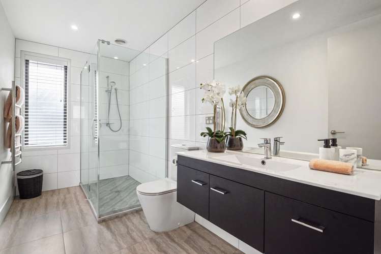 13 Inglewood Street Wai O Taiki Bay_17