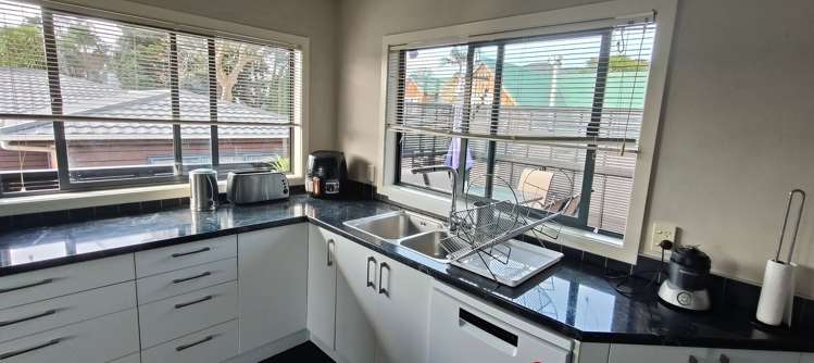 35a Baird Street Howick_19