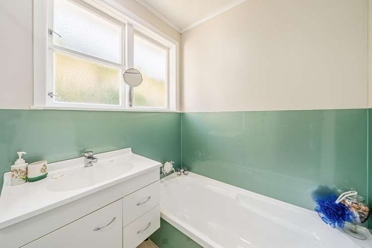 67 Chamberlain Road Karori_22