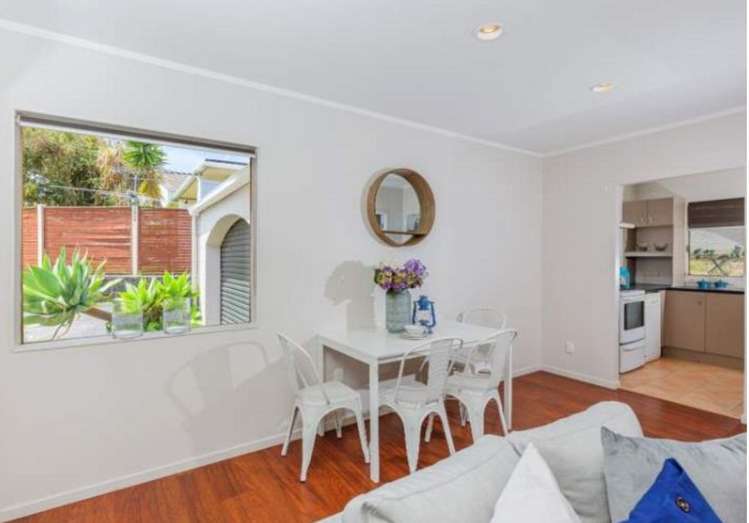 14B Hollyhock Place Browns Bay_3