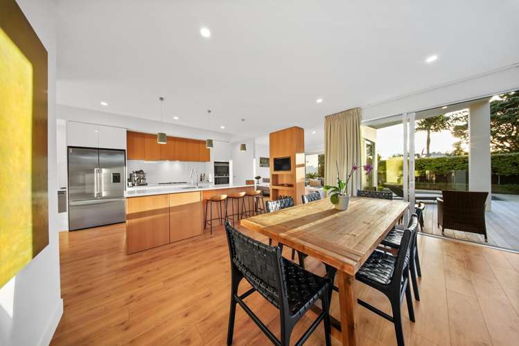 52 Walton Street Red Beach_15