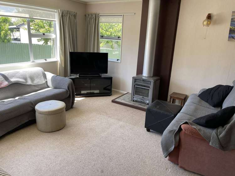 222 Waitaki Drive Otematata_4