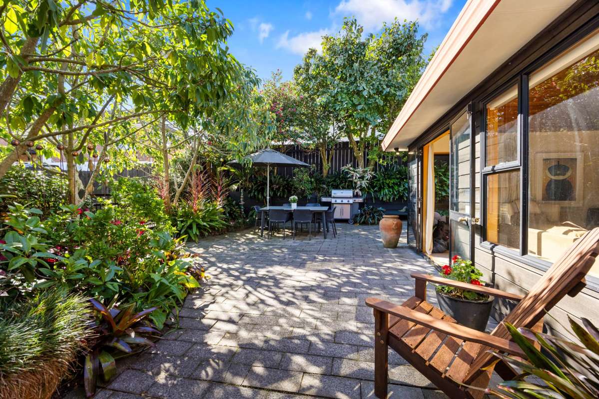 2/27 Appleyard Crescent_5