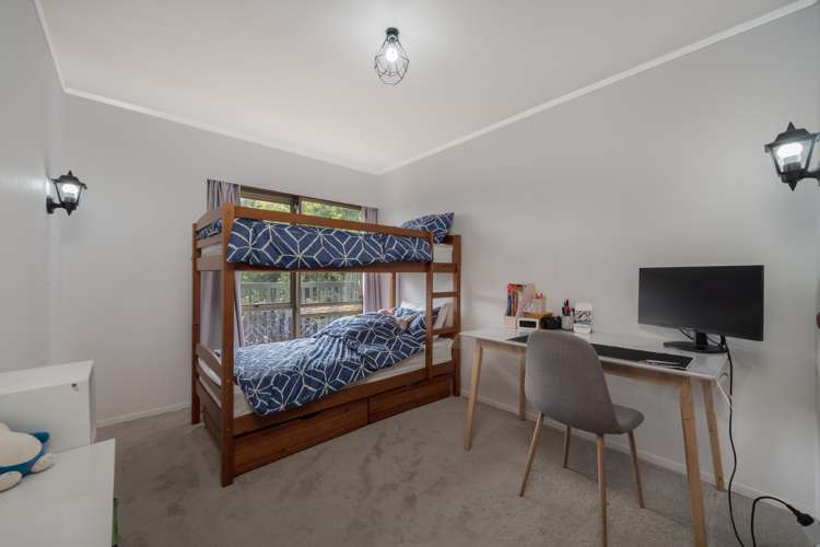 1/3 Sarah Place Farm Cove_14