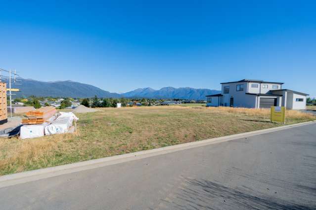 13 Morrison Place Te Anau_2