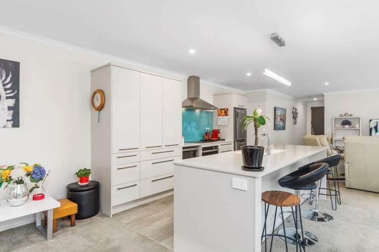 17 Seashell Drive Papamoa_10