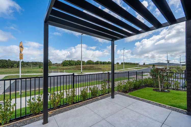 19 Karamu Street Flat Bush_24