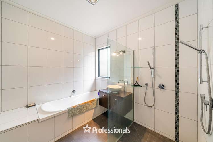 24 Natusch Road Belmont_16