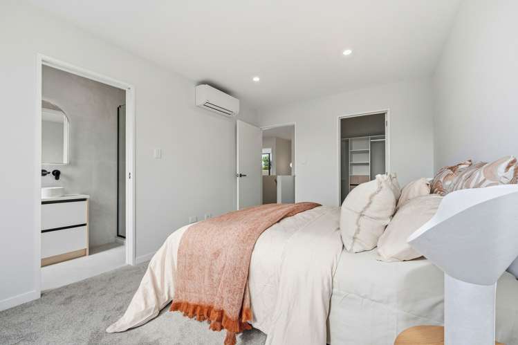 1-4/6 Allington Road Massey_11