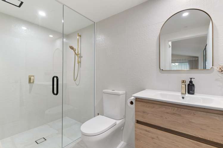 32 Evergreen Place Fernhill/Sunshine Bay_24