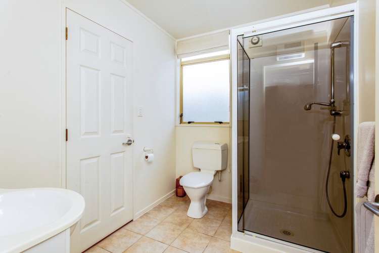 33a King George Avenue Epsom_13