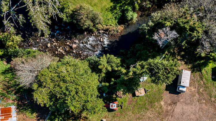 1284 Mountain Road Inglewood_36