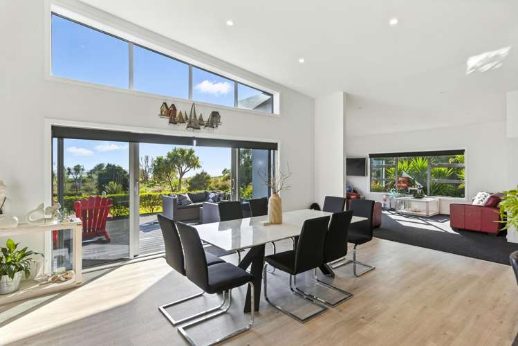 22 Taranui Way Paraparaumu Beach_1