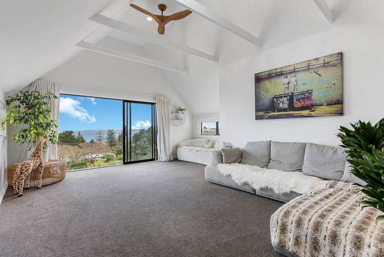 18b East Avenue Manly_18