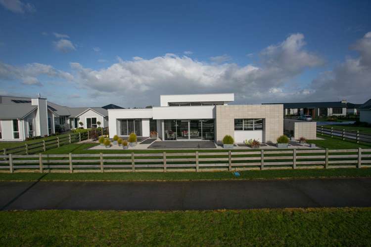 71 Baxter Michael Crescent Cambridge_23