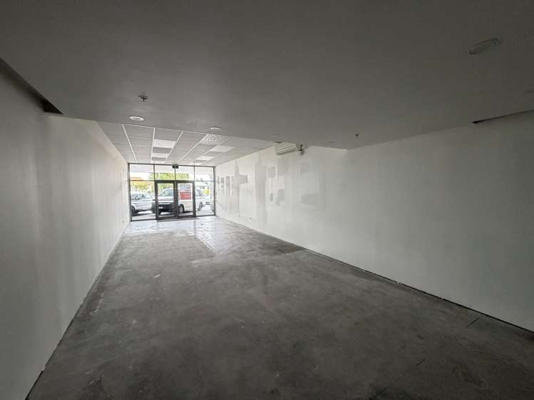 Unit 4/543 Te Atatu Road Te Atatu Peninsula_3