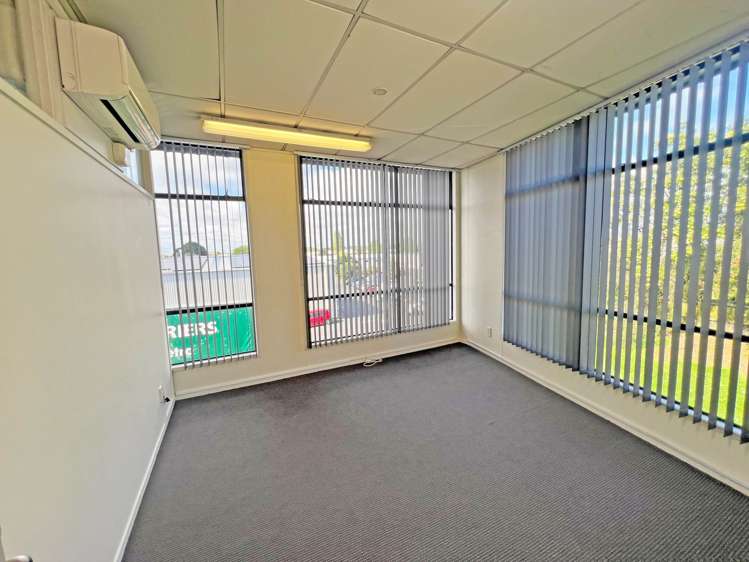 Unit K/24 Allright Place Mt Wellington_9