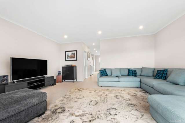 3/2 Rangitamiro Place Hobsonville_4