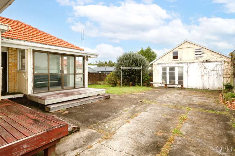 120 Rifle Range Road Dinsdale_12