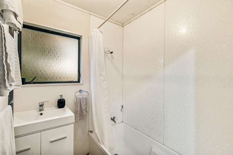 10 Cebalo Place Mount Wellington_11