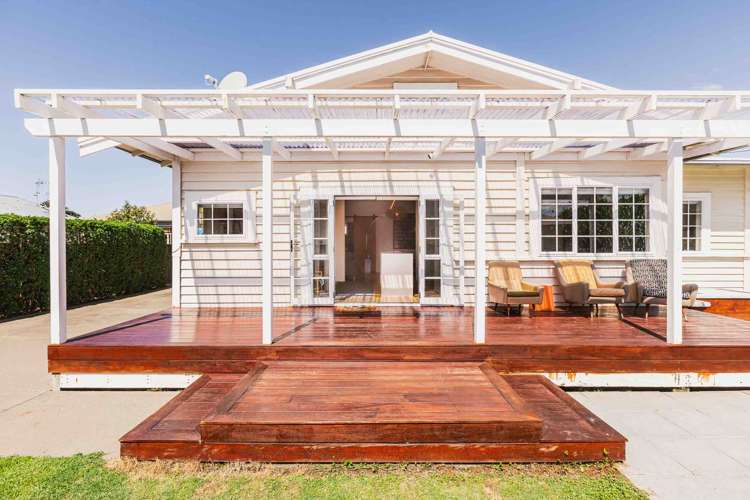 14 McVay Street Napier South_17