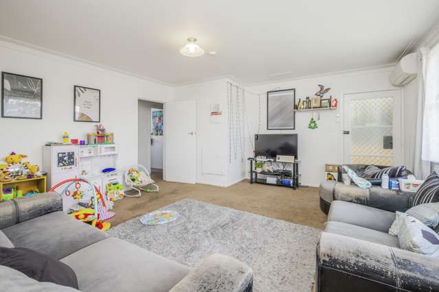 51 President Ave Papakura_2