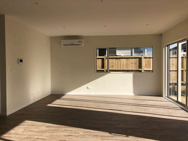 20 Eastfield Avenue Flat Bush_11