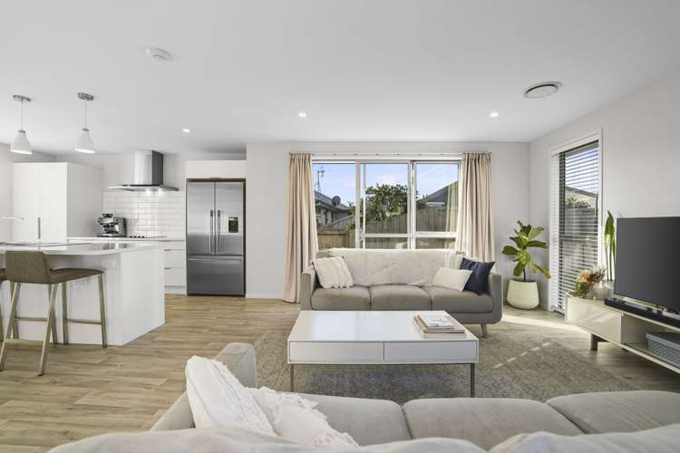 37 Kahuparere Crescent Pyes Pa_2