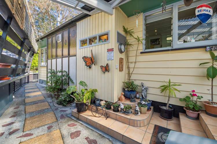 7 James Grove Stokes Valley_17