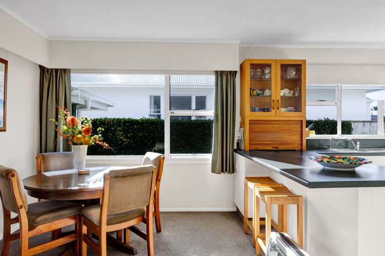 96 Argyle Street Hawera_5