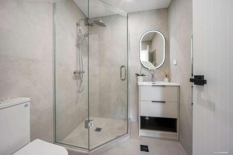 45A&B Commodore Drive Lynfield_7