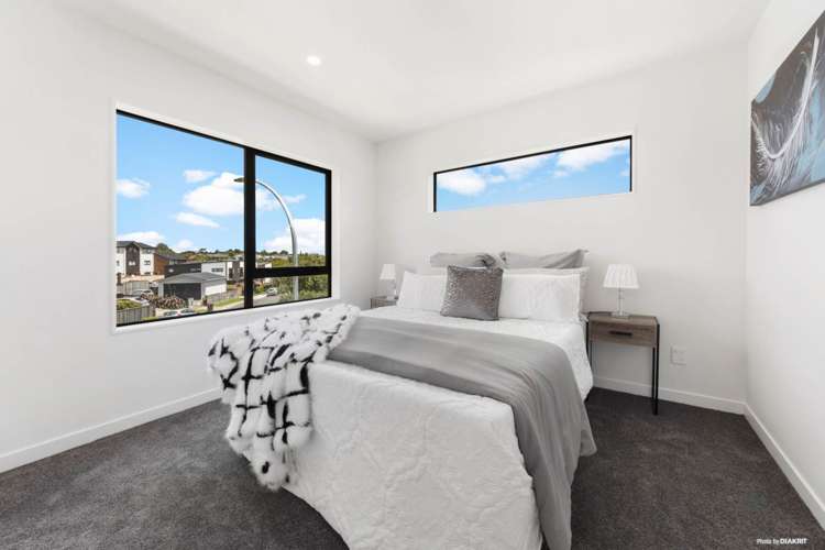 12a Shamrock Lane Te Atatu Peninsula_9